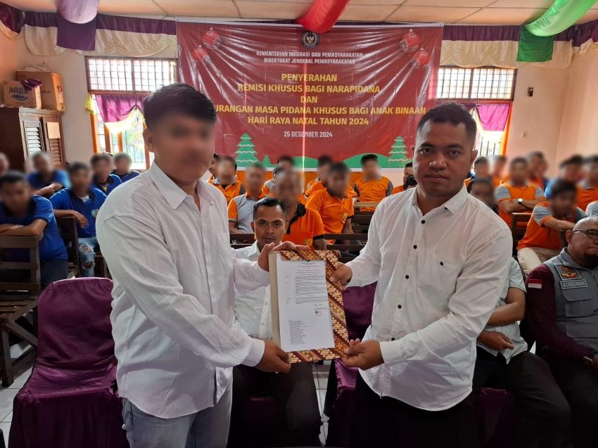 88 Warga Binaan Rutan Tarutung mendapatkan RK Natal 2024