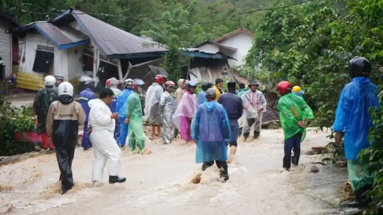 Mengapresiasi Masyarakat Aceh Tegas Jaga Keutuhan NKRI di Tengah Bencana