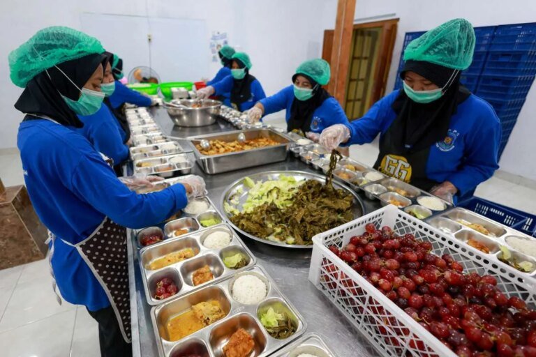 Legislator Dorong Keberlanjutan Program MBG, Sebut Jadi Investasi untuk SDM Unggul